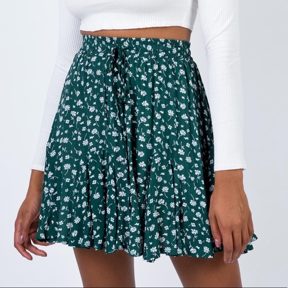 Princess Polly “Delungra Mini Skirt”